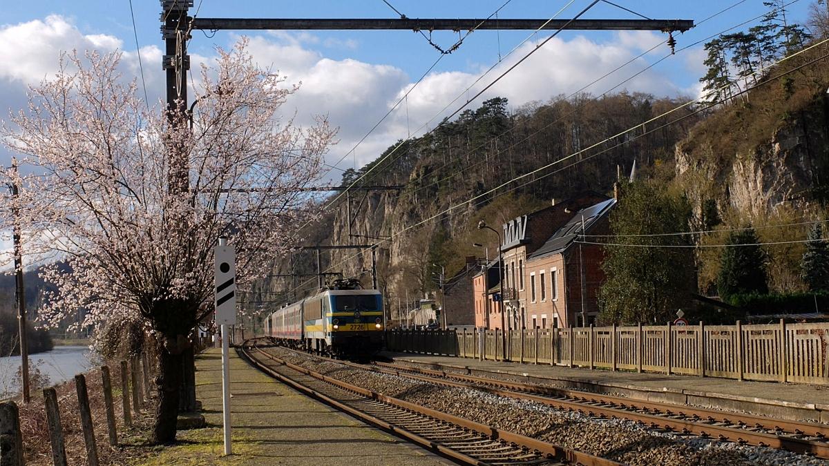namur210216038