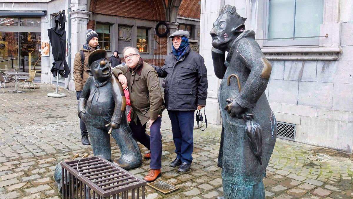 namur0402180009