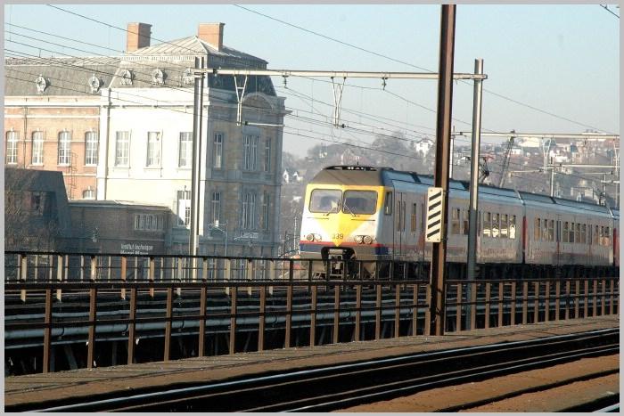 namur290106012