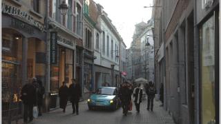 namur220106004