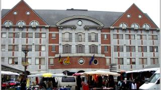 namur220106030