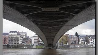 namur210107026