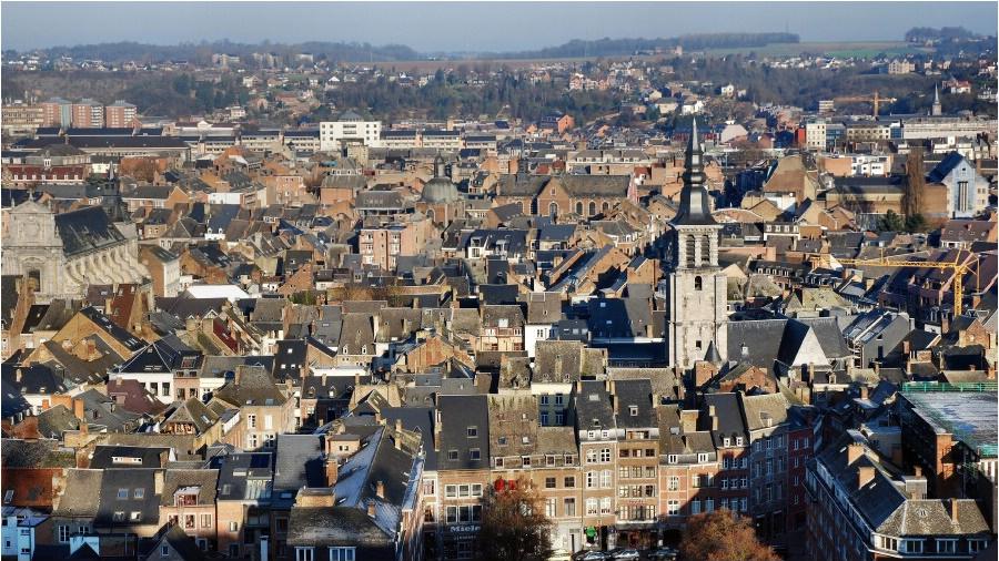 namur040109017