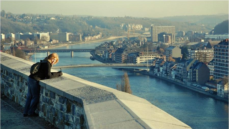 namur040109018
