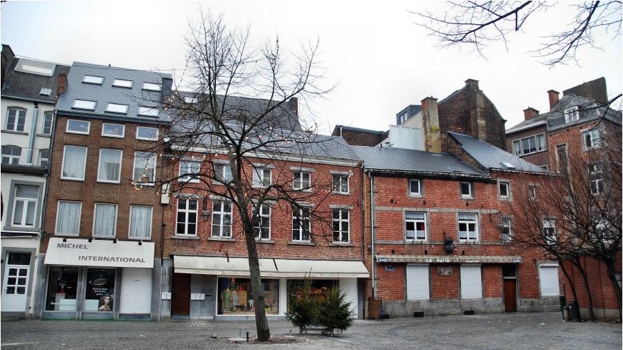 namur040109034