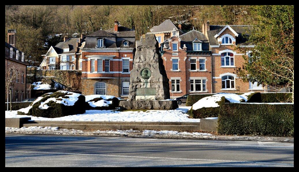 namur090111083