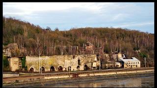 namur160111054