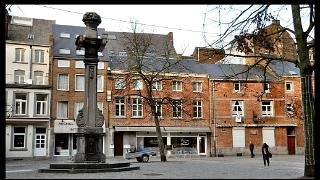 namur160111066