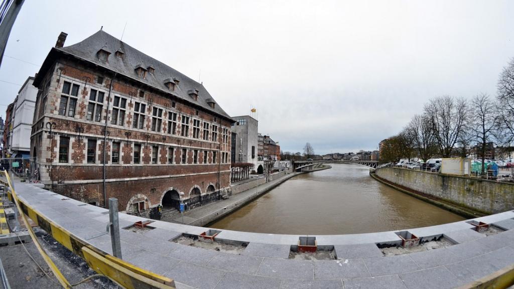 namur0501140128