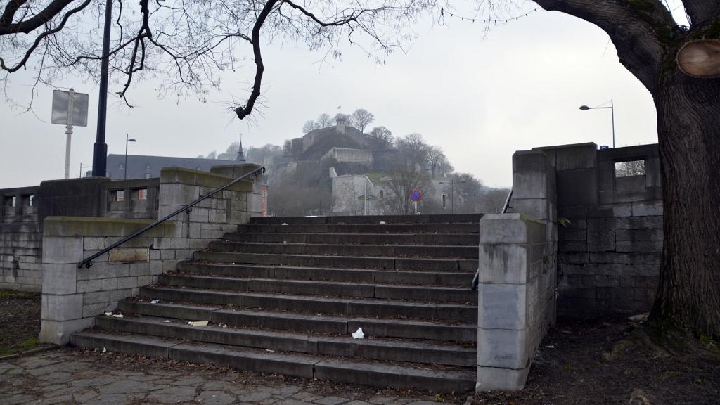 namur2501150071