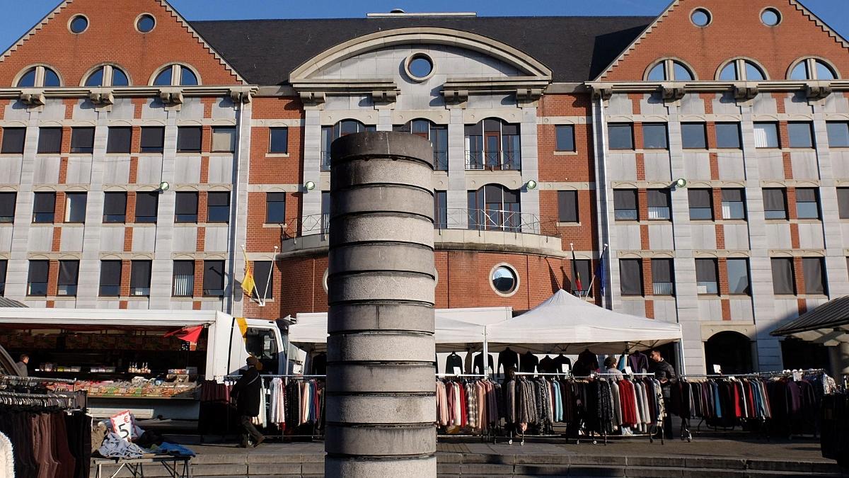 namur240116042
