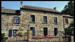 namur040710012