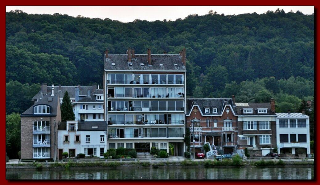 namur2907120043