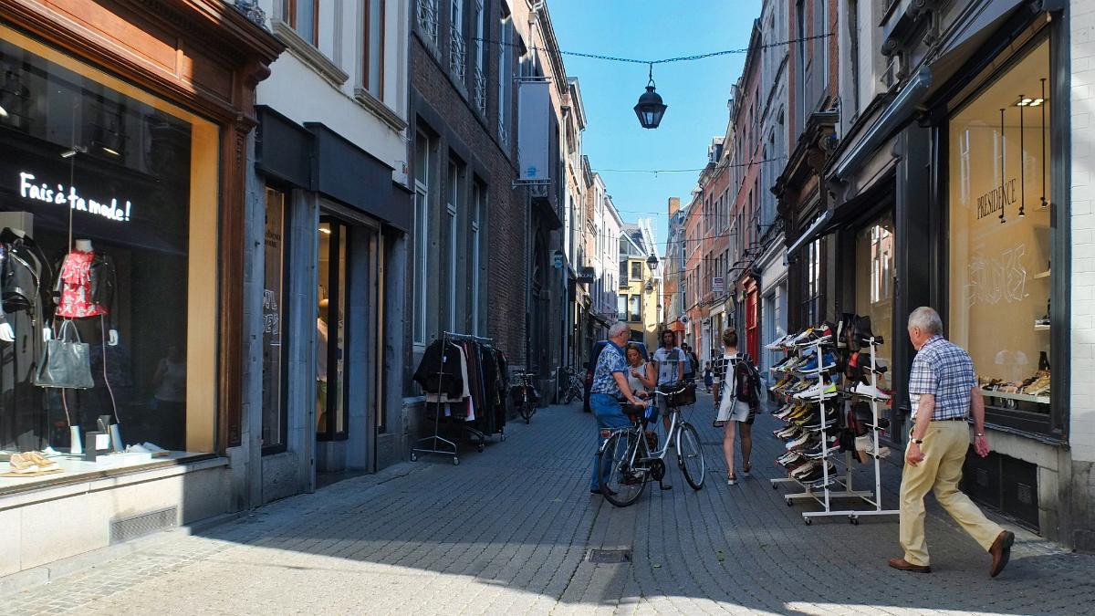 namur0107180165