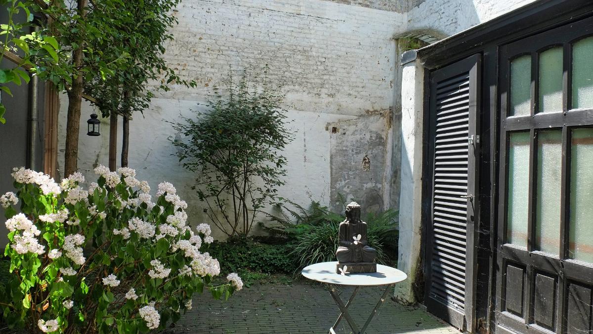 namur0107180210