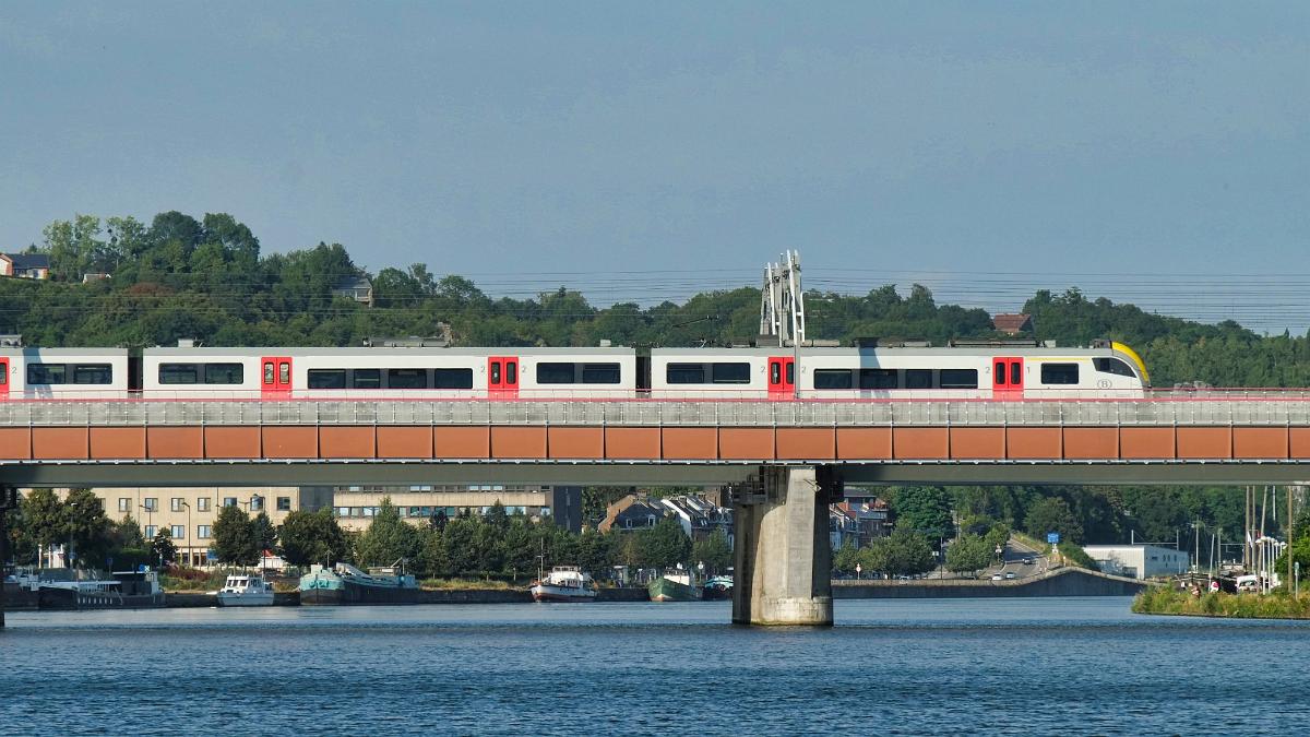 namur0807180134