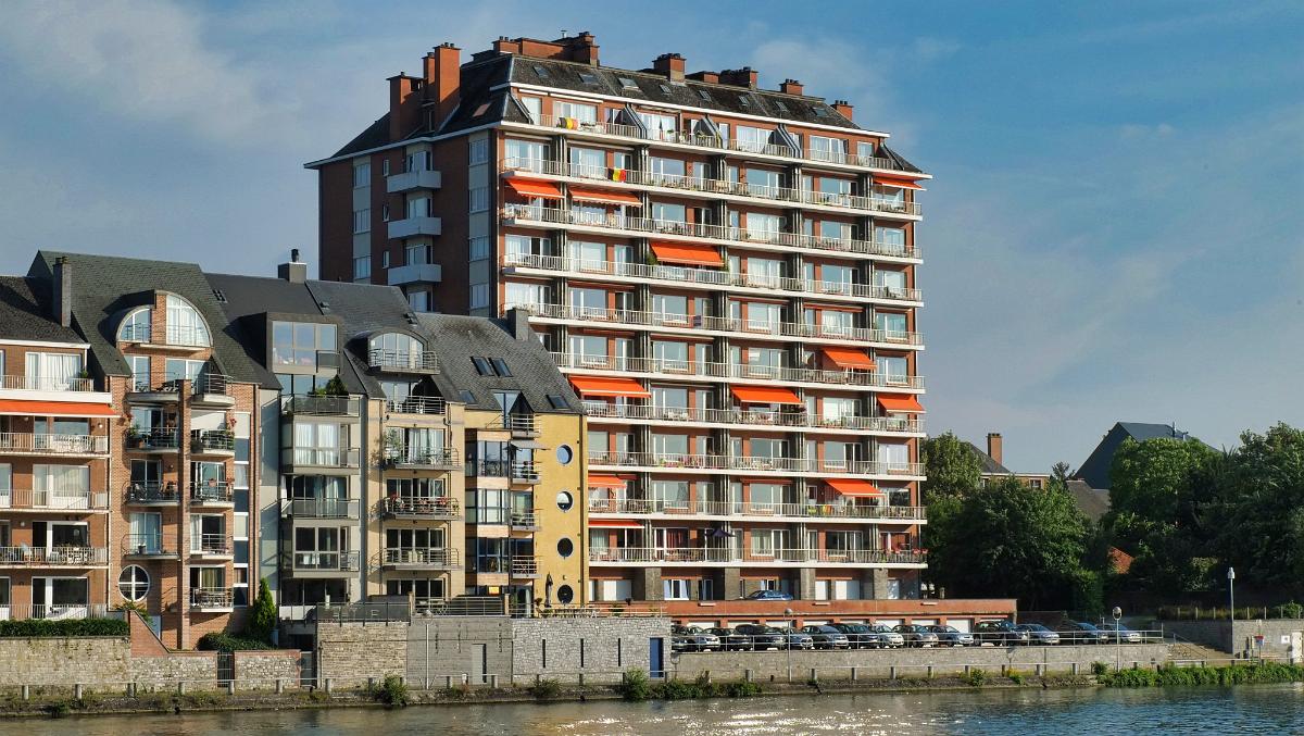 namur0807180136