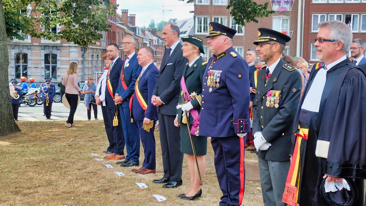 namur270719106
