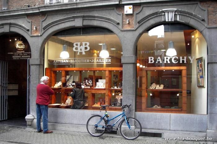namur040606021