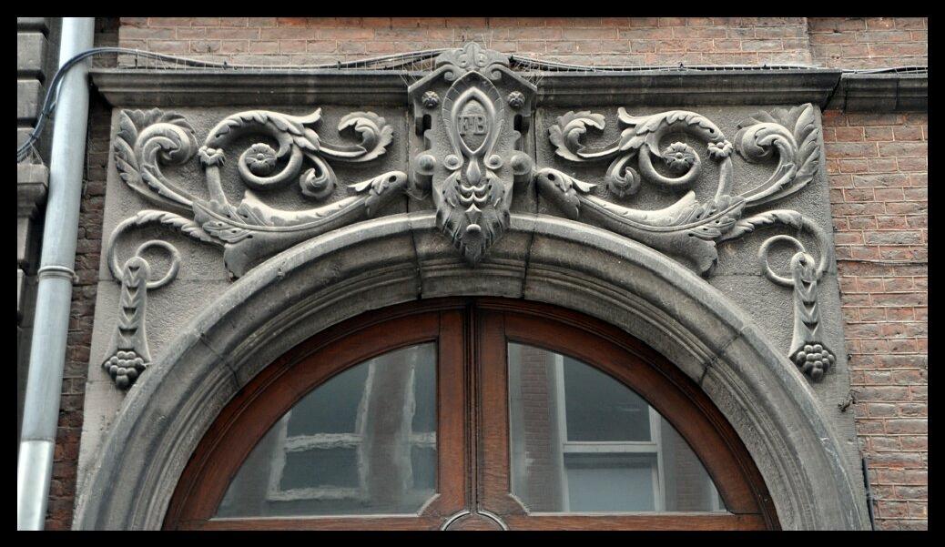 namur1006120119