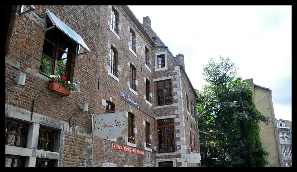 namur1006120251