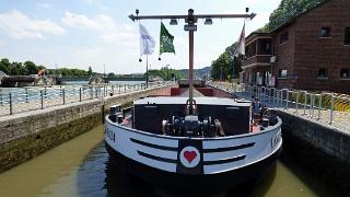 namur140615085