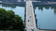 namur040617006