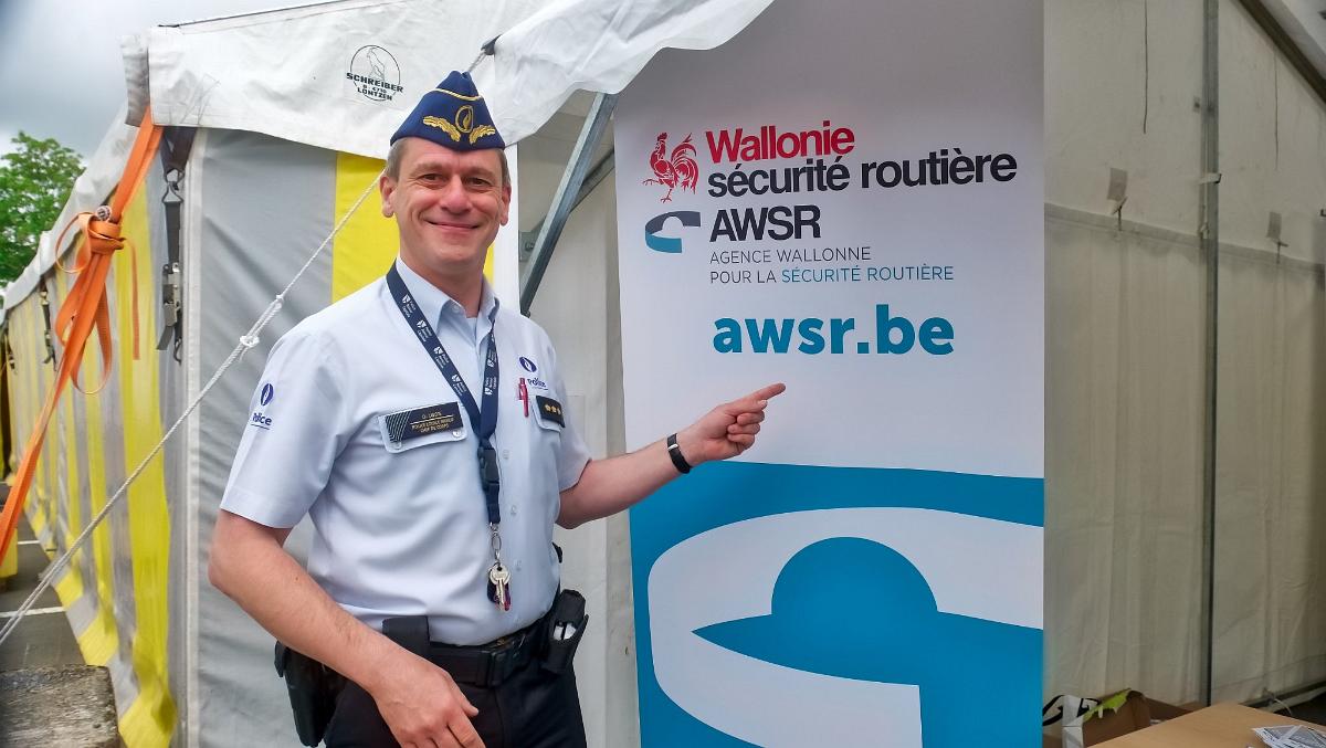 namur0306180154