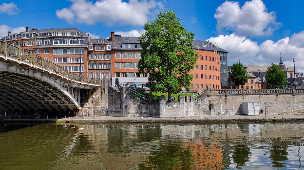 namur1006180062