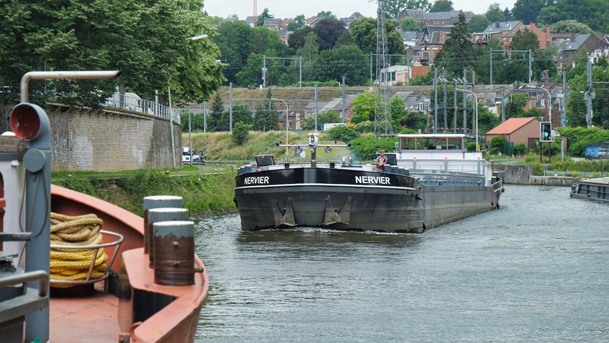 namur1706180100