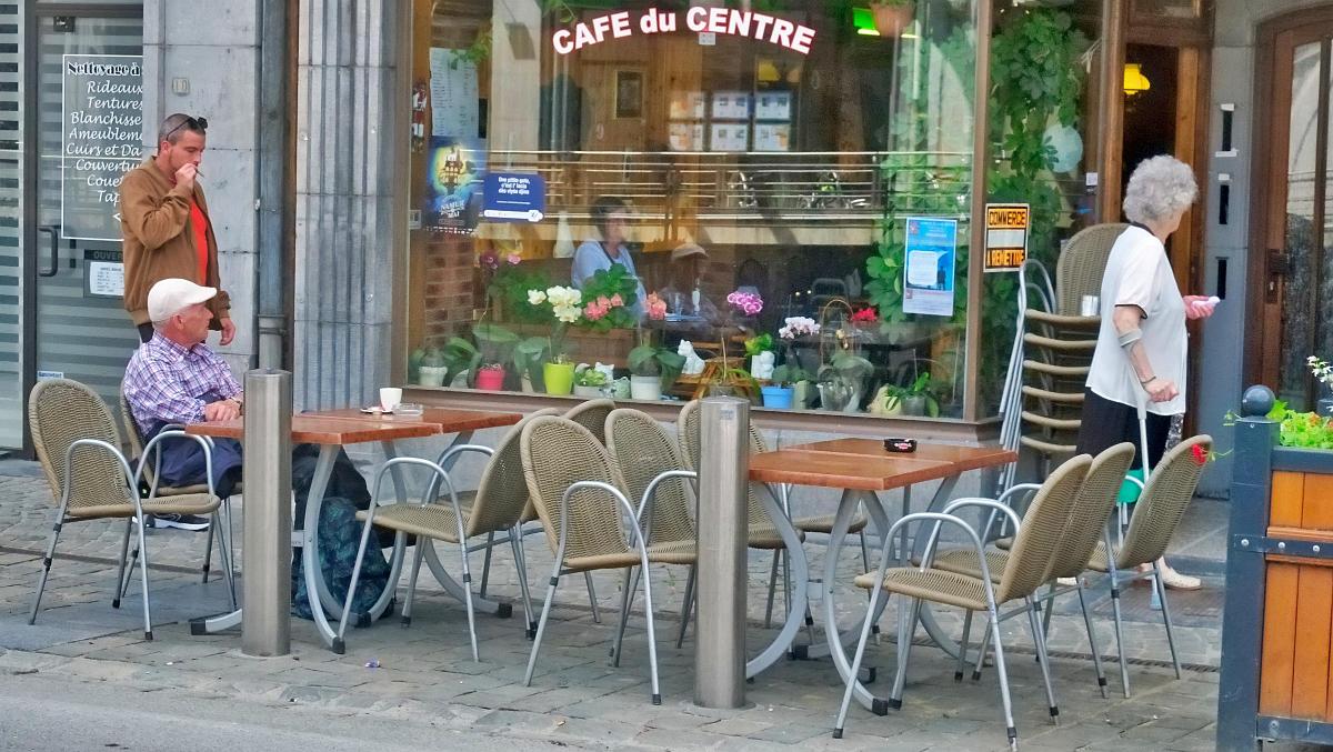 namur020619107