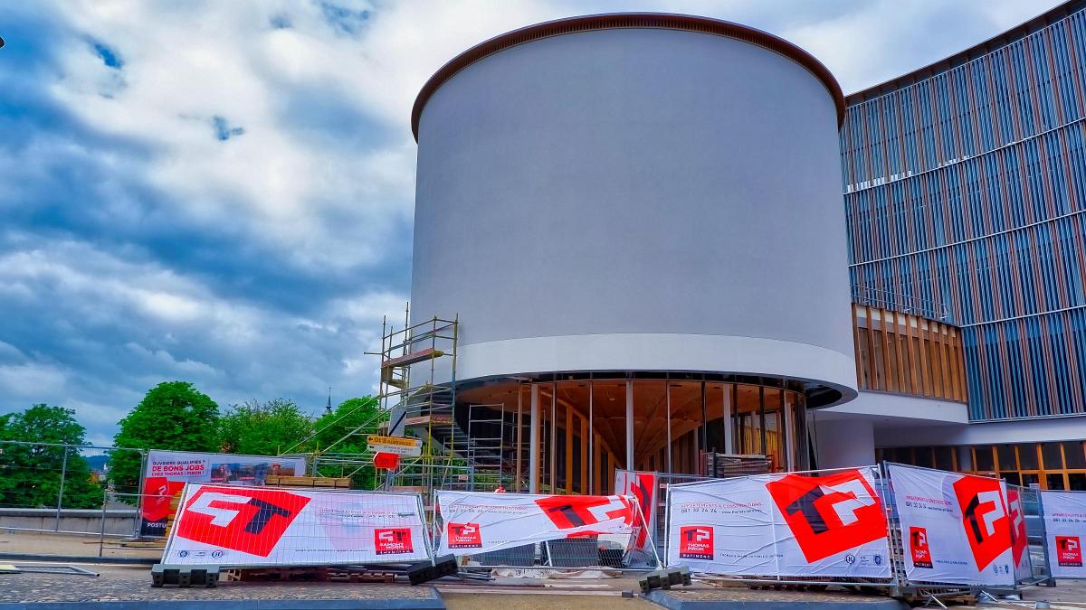 namur090619019