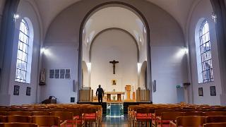 namur020619011