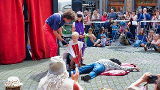 namur020619077