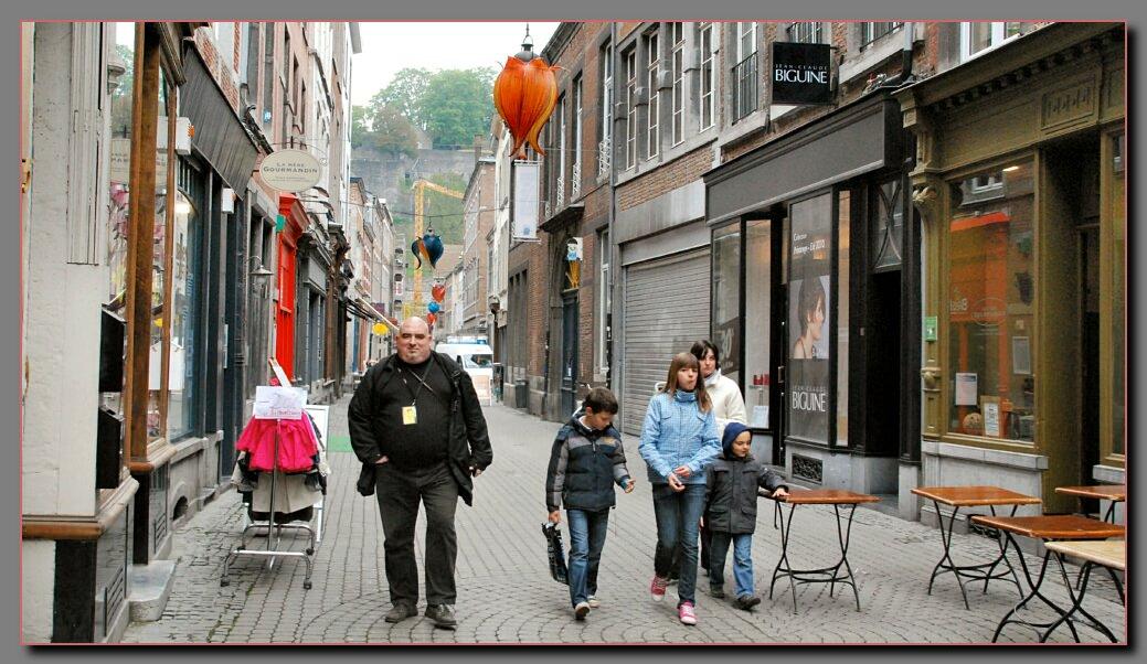 namur160510071