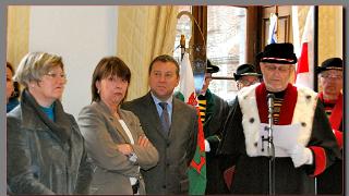 namur160510014