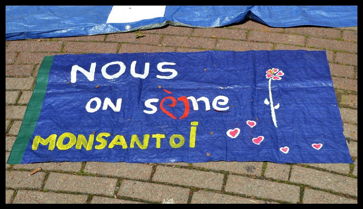 namur2605130156