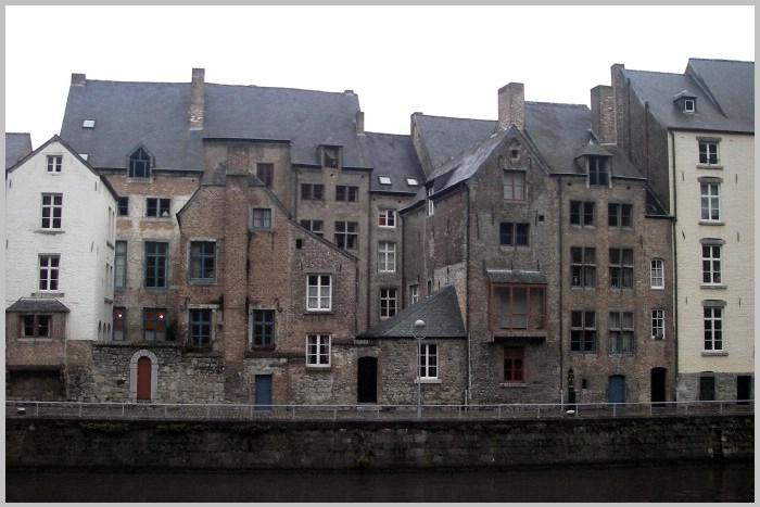 namur260306003