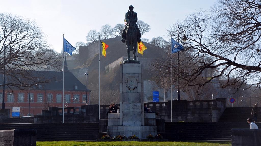 namur0903140245