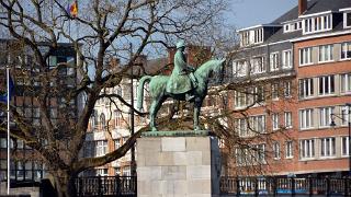 namur0903140222