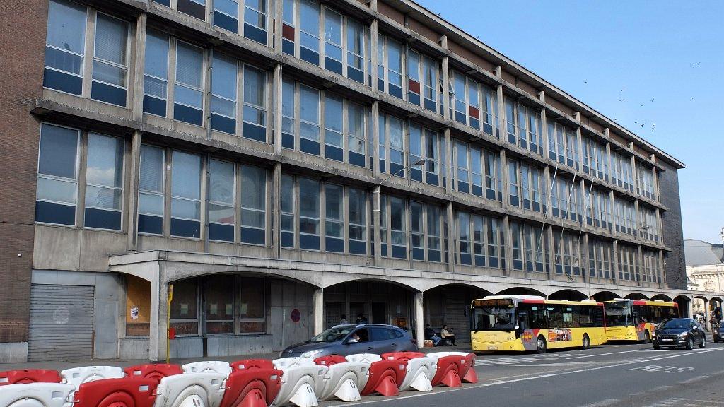 namur260317043