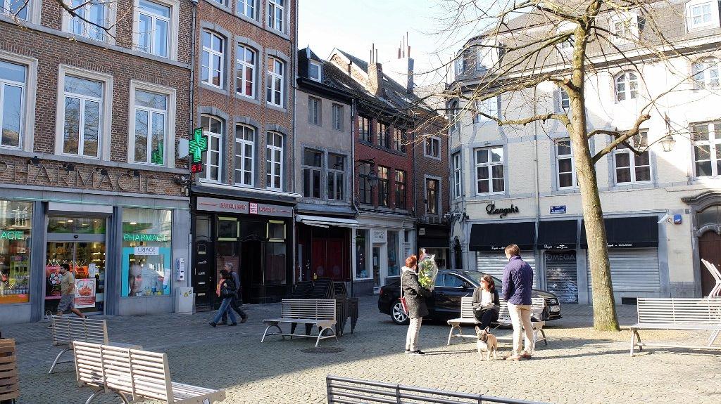 namur260317066