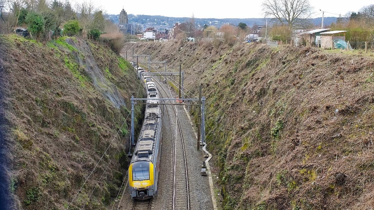 namur1103180074