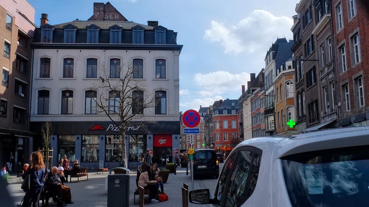 namur1803180035