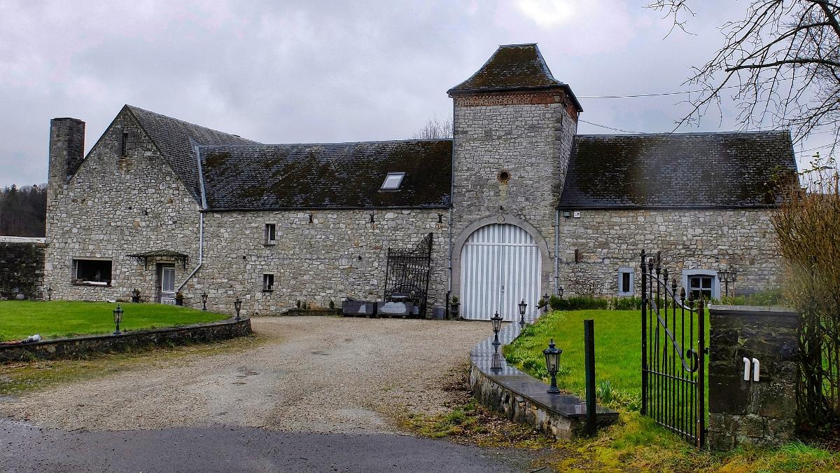 namur1803180059