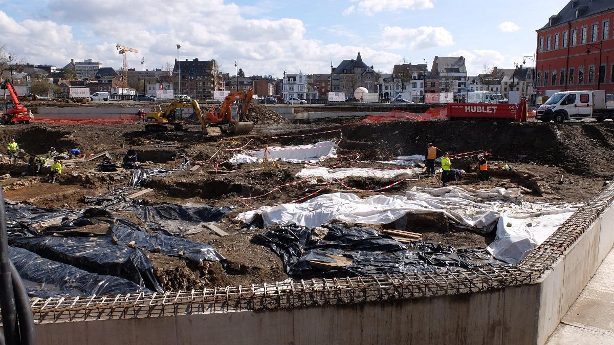 namur1803180070
