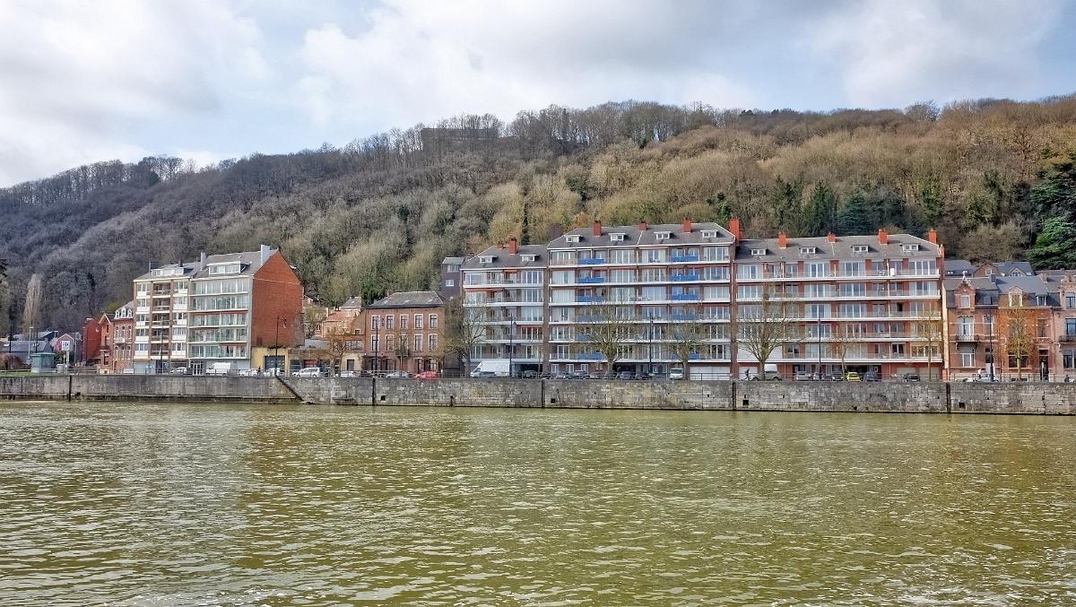 namur2503180001