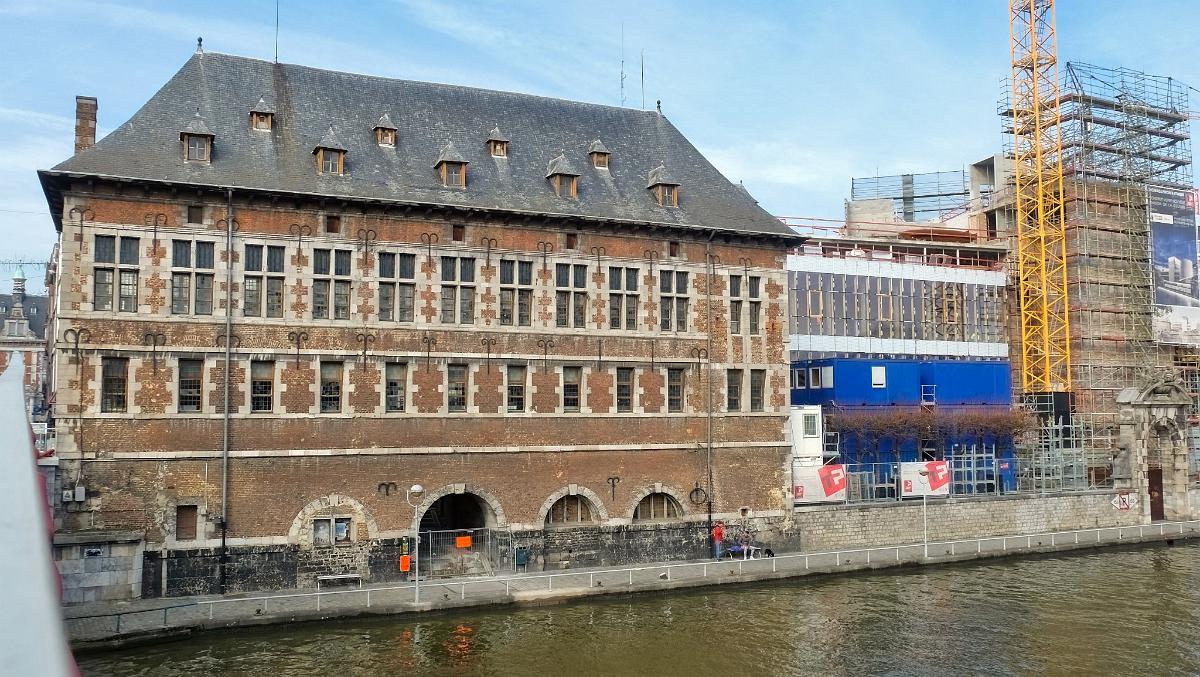 namur2503180026