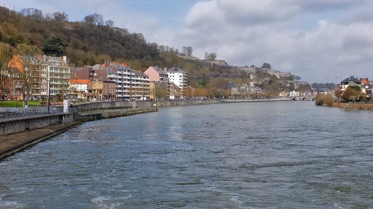 namur2503180033