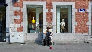 namur1803180033